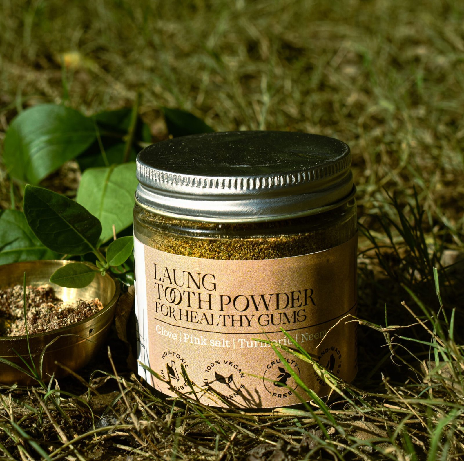 Laung Tooth Powder for Healthy Gums - Image 4